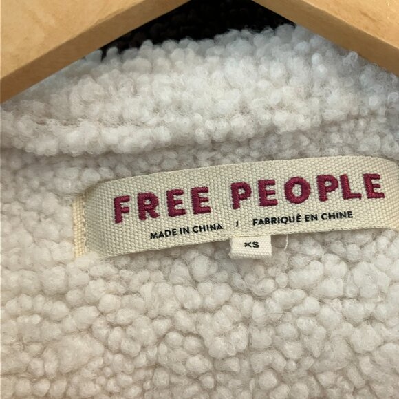 XS Tan Faux Sherpa Lined Jacket ~ Free People - Picture 2 of 8